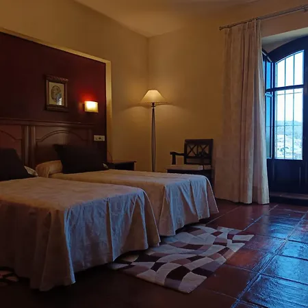 Escuela Convento Sto Domingo Hotel Archidona